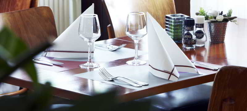 Campanile Hotel & Restaurant Arnhem - ゼーフェナール エクステリア 写真
